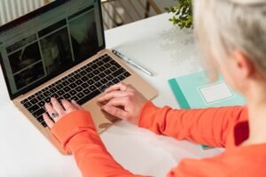 how to write seo press release